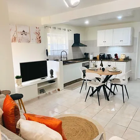 Dani House - Escape *