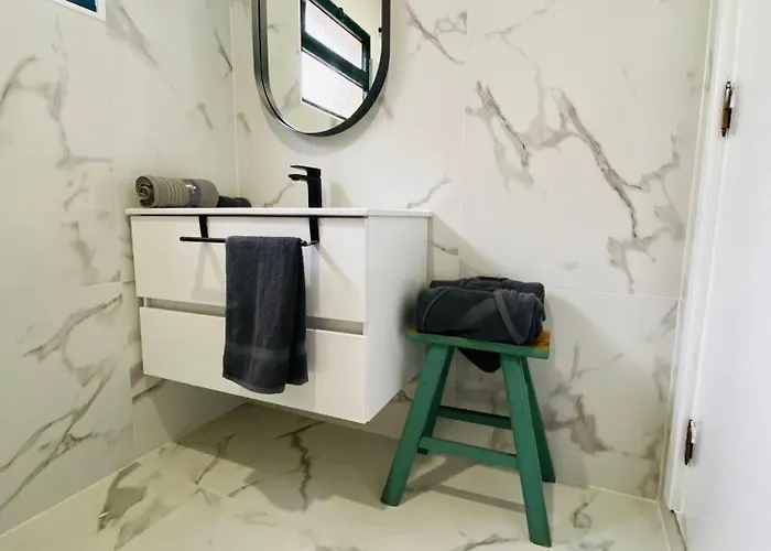 Dom wakacyjny Dani House - Escape Porto Moniz